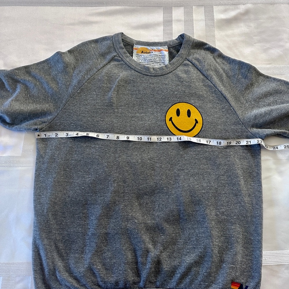 👍🏻 Aviator Nation Heather Gray Grey Smiley crewneck size large - Picture 6 of 7